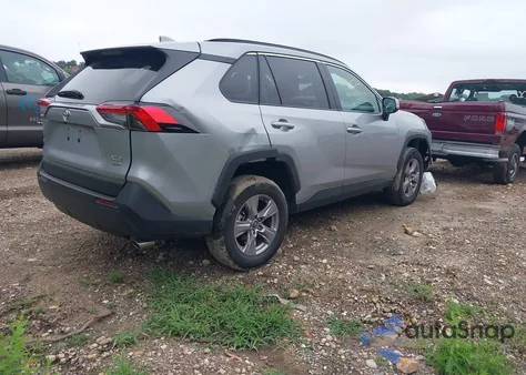 2025 Toyota Rav4 Xle z USA, uszkodzony, nr VIN 2T3P1RFV2SW506365
